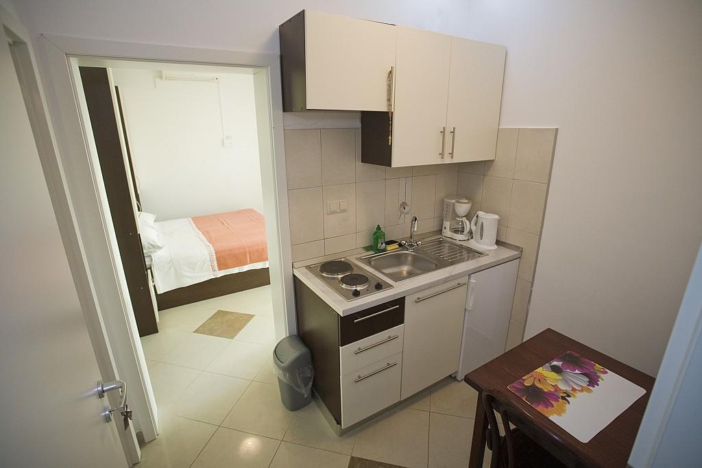 Apartments Rubic 奥米什 客房 照片